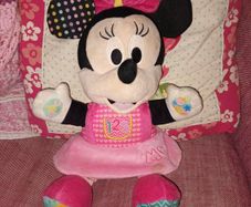 Minnie mouse baby musical toy