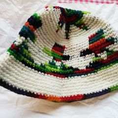 Peruvian wool hat with brim One size. New