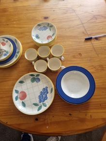 Pottery / Old staffodshire