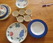 Pottery / Old staffodshire