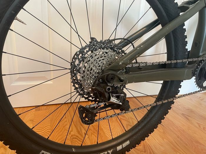 Trek Remedy 8 Full Suspension Mountain Bike