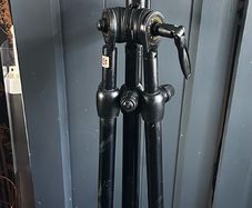 Uniloc Tripod