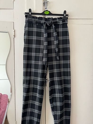 Women check trousers, size 36(UK8)