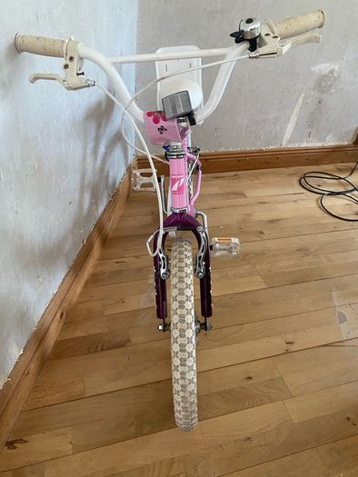 Girls bike