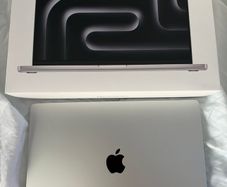 Apple MacBook Pro 16.2" M4 Pro 24GB 512GB Silver