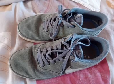 Nike shoes