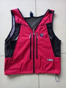 Spray Way Cargo Vest 334 Red Large Water Carrier North Face Mountain Equipment