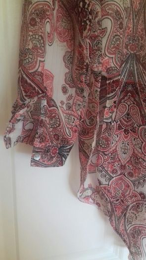 Wallis tunic top