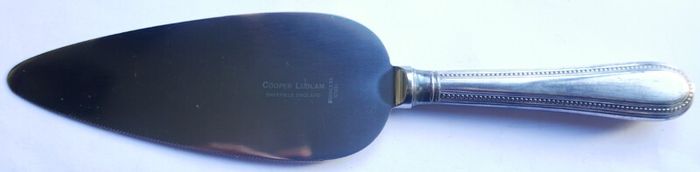 Vintage Sheffield Cooper Ludlam CAKE SLICE
