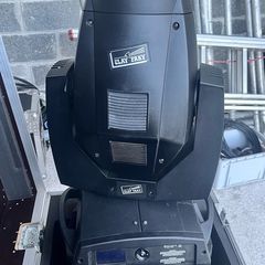 moving light clay paky Alpha beam 700