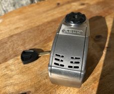 Abus Break Disc Lock Granit Detecto XPlus 8008