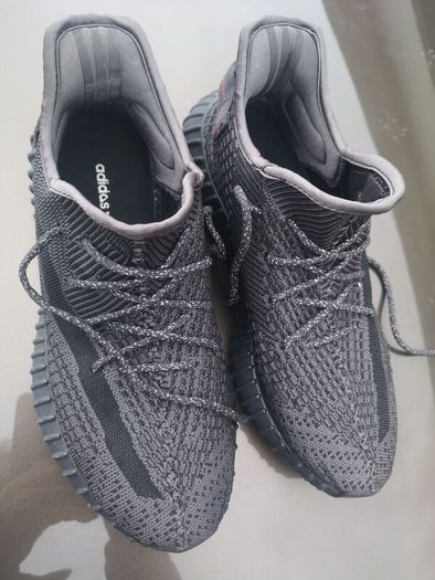 9 Zeezy boost