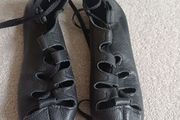 Irish dancing pomps size 13.5 junior