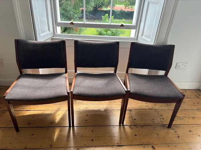 5 Crannac chairs