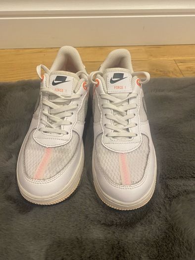Air Force 1 low