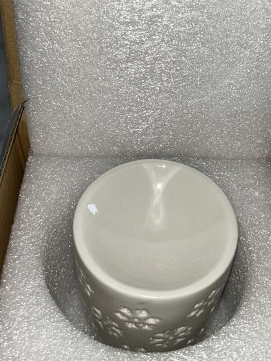 Brand New Wax Melt / Essential Oil Burner