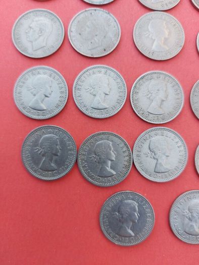 27 English Sixpence's Date Run, including key date 1952