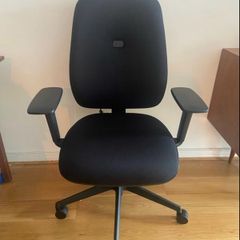 ergonomic office chair