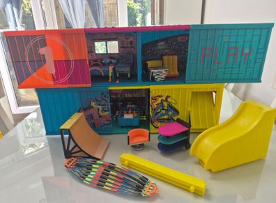 LOL clubhouse play set