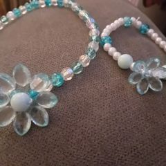 Necklace and bracelet