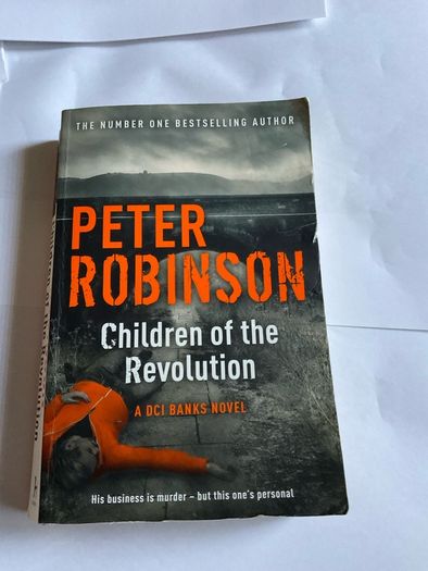 12 x Peter Robinson DCI BANKS crime series no 7 and 13 to 25 or individual