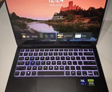 Hp Omen Trascend 14 Gaming Laptop 16-Core Ultra 7/RTX4060 8GB