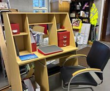 Desk & Chair