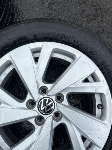 Volkswagen alloys 205/60R 16 82V