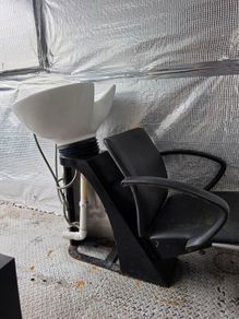 hairdressing basin/sink
