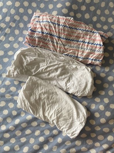 Crib fitted sheets x 3