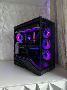 High End Gaming PC | RTX 5070 ti 16GB / Ryzen 9800x3d / DDR5