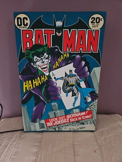 Batman Luminart Touch On/Off Light-Up Canvas Artwork, Multi-Colour