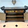 Chinese cabinet Image 4