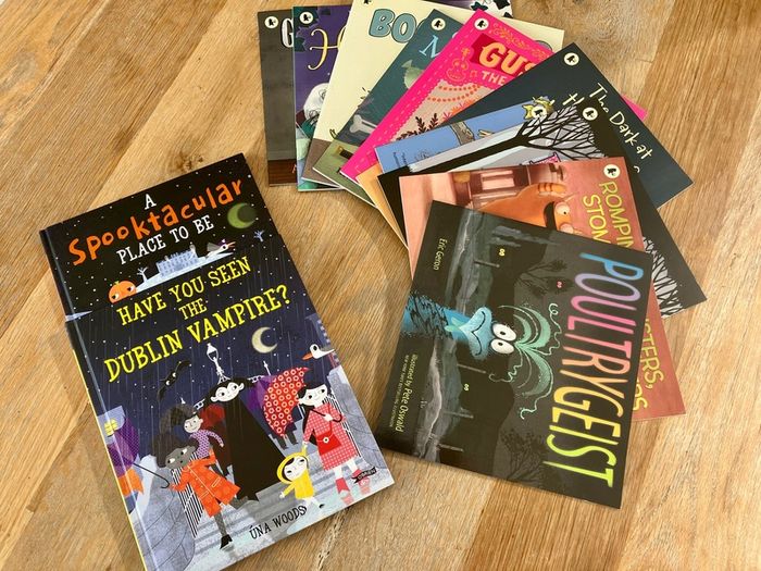 Halloween Kids Books x12 - Spooky Stories Bundle (Ages 3 - 7)