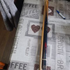 Jimmy White signed BCE 2 piece snooker cue postage available or collection