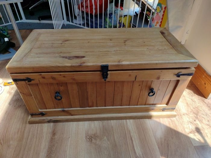 Blanket Box