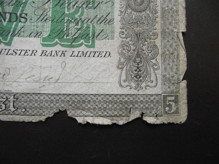 1939 Ulster Bank 5 Pounds, hand-signed 'Lester'