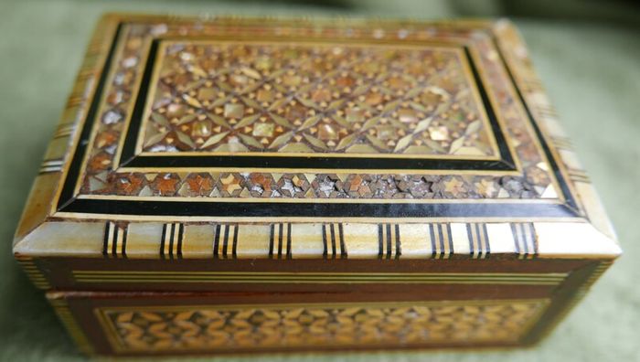 Vintage Handmade Wooden Jewelry Box Wood Trinket Storage Wood Box Mother of Pearl Inlay