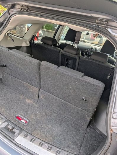 Nissan Qashqai+2 2011 - Needs work, priced to sell