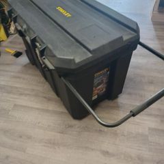 Stanley tool chest