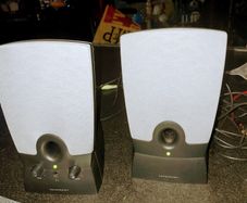 Harman Kardon wired speakers