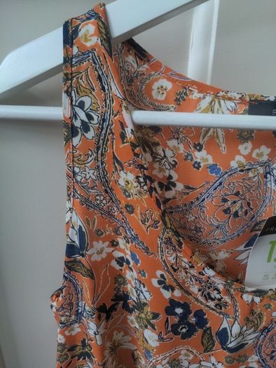 Ladies top