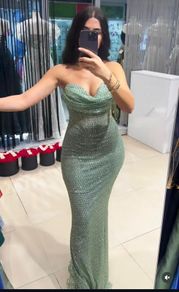Strapless dress