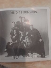 D11 Runners 7" (Irish) - I Surrender