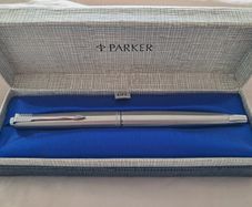 Vintage Classic Parker 45 Flighter fountain pen