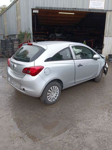 Breaking Opel Corsa 2015