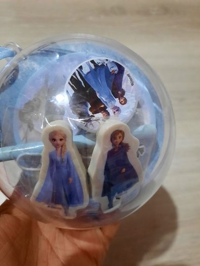 brand new girls Disney frozen stationery set