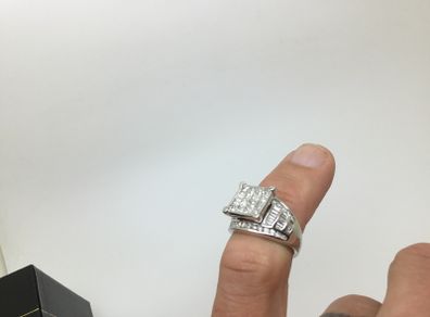 10ct White Gold 1.5ct Diamond Cocktail Ring. Size L 1/2
