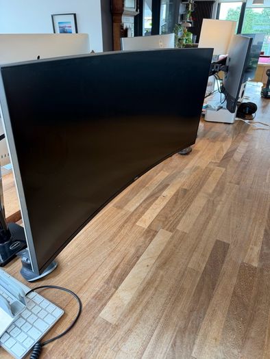Dell 34" Curved Monitor U3421WE