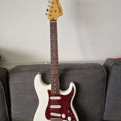 squire classic vibe